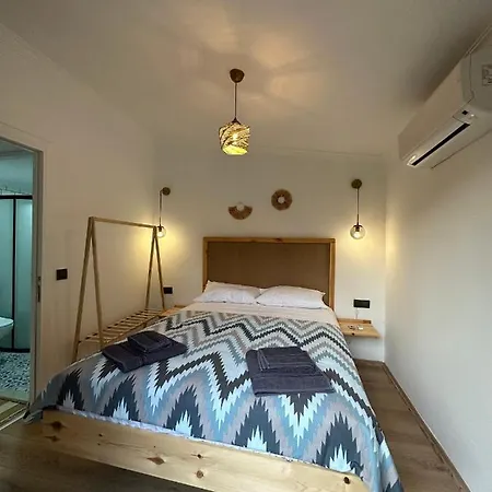 Virgo Tiny Houses *